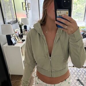 Cropped brandy melville hoodie